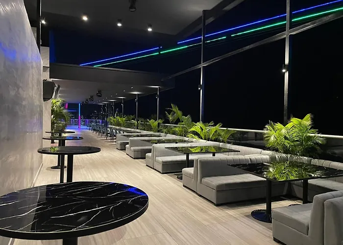 Moderno Apartamento En Avenida Balboa